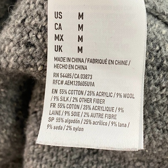 American Eagle Womens Fair Isle Hoodie Sweater Seriously Soft Size Medium - Picture 7 of 9